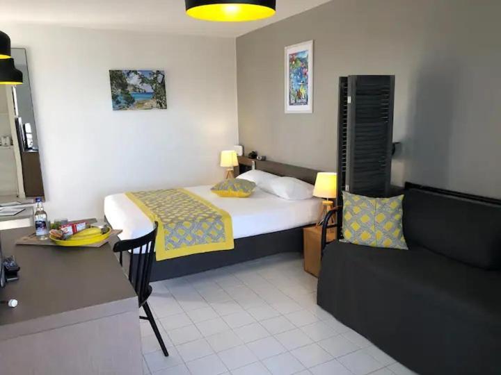 Le Manganao Aparthotel Saint-Francois  Exterior photo